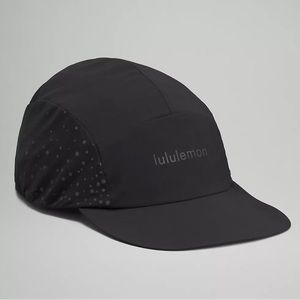 NWT Lululemon Lightweight Crushable Reflective Running Hat Black